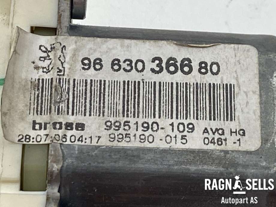 Ruteheis venstre foran til Peugeot 407 2004-2010 (BOSCH|1 137 328 401|0 130 822 200|)