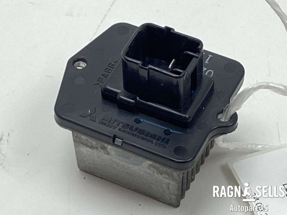 Varmeapparat motstand til Suzuki Grand Vitara 2005-2015 (Type III)  (022A 11A|)