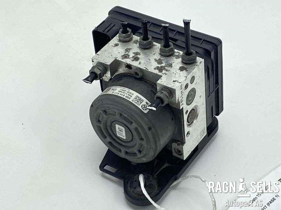 ABS sentral til VW Golf VII 2012-2017 (Fase 1)  (ATE|5Q0 907 379 T|5Q0 614 517 S|5Q0 907 379 H)
