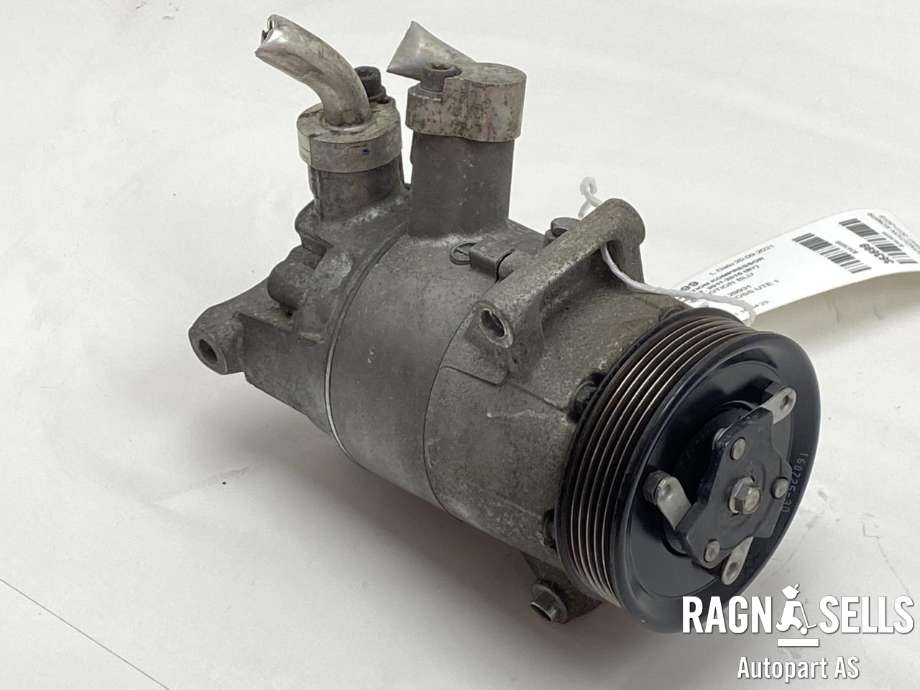 Aircondition kompressor til VW Passat 2011-2015 (B7) (B7) (NISSENS|1K0820808A|1K0820808AX|1K0820859H|1K0820859J|1K0820859N|1K0820859P|1K0820859T|1K0820859TX|5K0820803|5K0820803A|5K0820803C|5K0820803CX|5N820803H|5Q0820803|5Q0820803A|5Q0820803B|5Q0820803C|5Q0820803D|5Q0820803E|5Q0820803F|5Q0820803G|5Q0820803J|5Q0820803K|5Q0820803M|5Q0820803Q|5K0820803KX|5K0820803X|5N0820803|5N0820803A|5N0820803B|5N0820803C|5N0820803E|5N0820803F|5N0820803G|5N0820803H|5N0820803HX|5K0820803GX|5Q0820803R)
