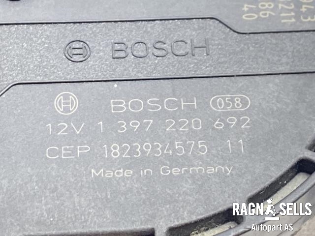 Viskermotor frontrute komplett m/overføring til VW e-Golf 2017-2020 (Fase 2)  (BOSCH|5G1 955 023 D||3 397 021 771|1 397 220 692|5G1 955 119 A)