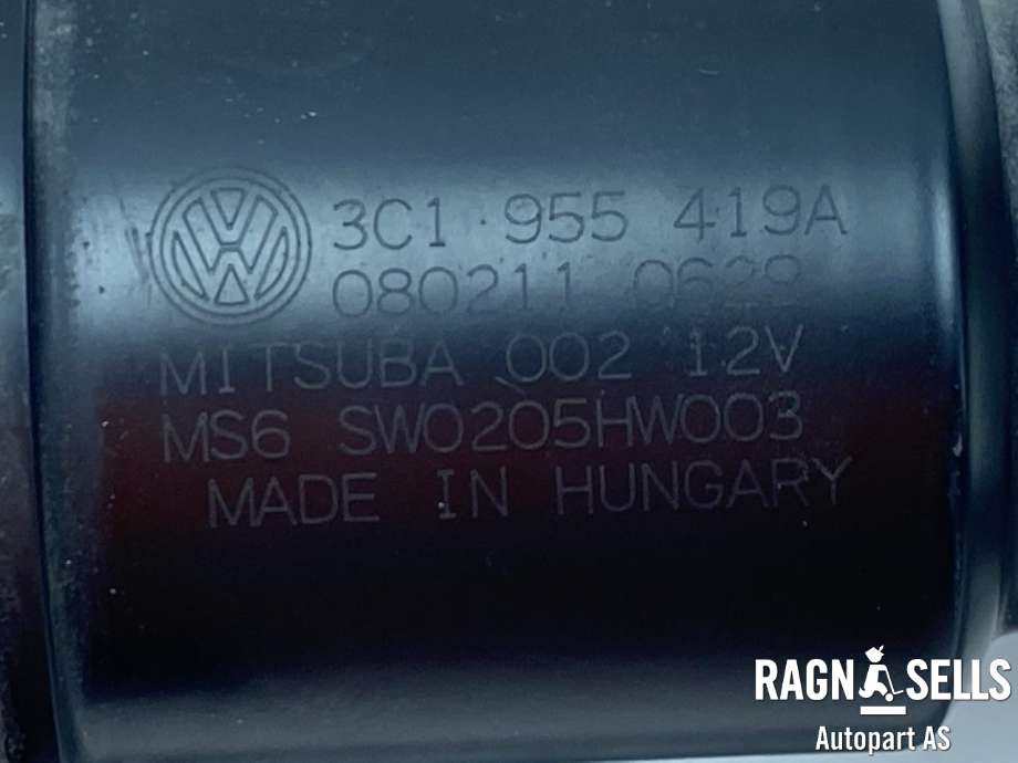 Viskermotor frontrute komplett m/overføring til VW Passat 2005-2010 (B6) (B6) (3AB 955 023 A||3C1 955 419 A|3C1 955 023 E)