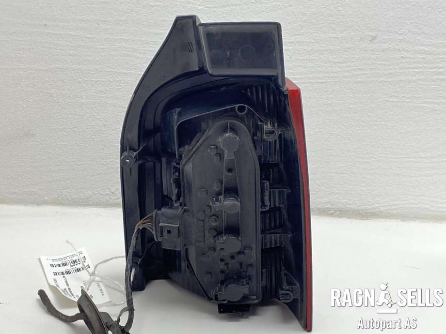 Baklykt venstre til VW Transporter / Caravelle 2003-2009 (Fase 1) (T5) (T5) (7H0 945 095 G|7H0 945 095 J|)