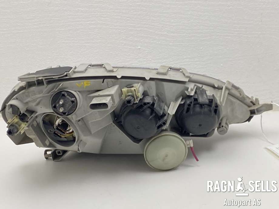 Frontlykt venstre halogen til Mercedes A-Klasse 1998-2004 (W168) (W168) (0 301 152 211|)