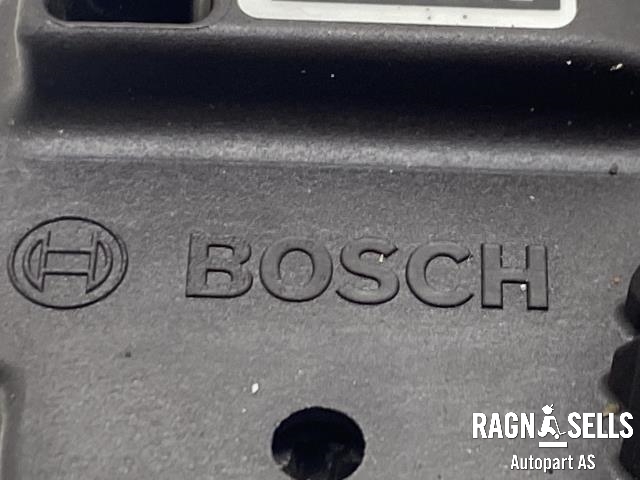 Dynamo til VW Polo 2014-2017 (Type V, Fase 2)  (BOSCH|04C903021A|04C903021AX|04C903023K|04C903023KX|04C903023L|04C903023LX|04C903023M|04C903023MX|04C903023T|04C903023TX|04E903024S|04E903024SX|F 000 BLO 8F2|)