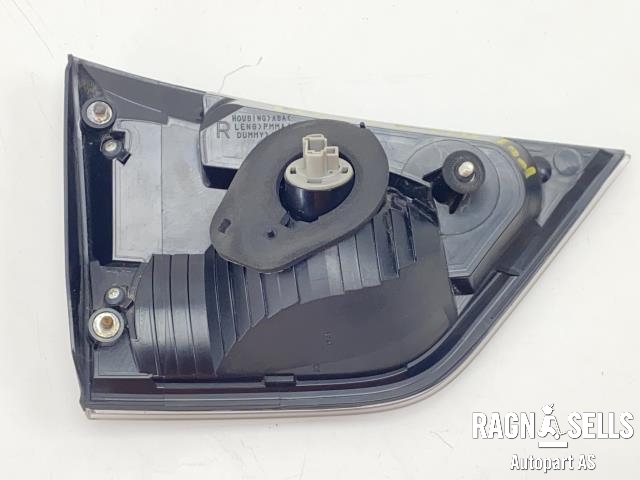Baklykt høyre indre til Mitsubishi Outlander 2010-2012 (Type II, Fase 2)  (8331A006|)