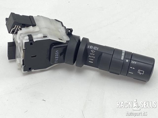 Bryter combi til Nissan Qashqai 2007-2010 (Type I, Fase 1)  (NILES|14425|7823SN|7819SN)