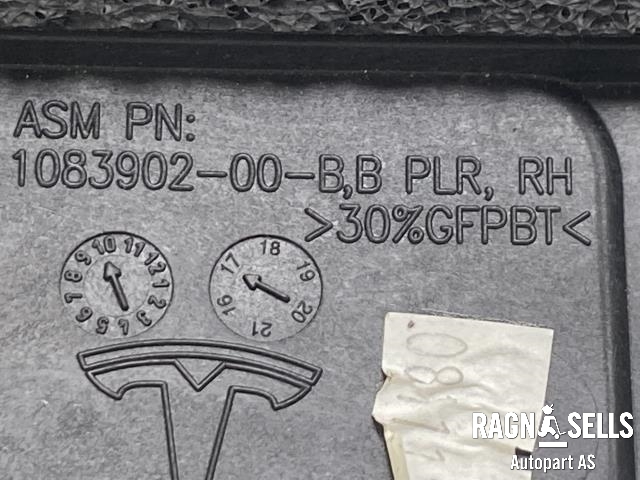 Kamera parkeringshjelp til Tesla Model X 2016-->>  (1069104-00-D|1083902-00-B|B|1092312-98-D)