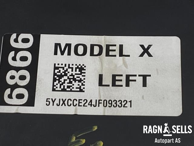 Styreenhet dør venstre foran til Tesla Model X 2016-->>  (1037222-00-D|5YJXCCE24JF093321|)