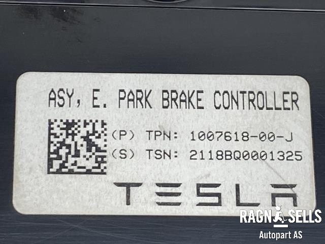 Styreenhet elektrisk parkbrems (EPB - Electric Parking Brake) til Tesla Model X 2016-->>  (1007618-00-J|)