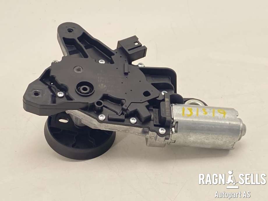 Viskermotor bakrute til BMW 3-Serie 2012-2018 (F30/F31/F34) (F30/F31/F34) (BOSCH|67 63 7 311 415|7 311 415|0 390 201 231)