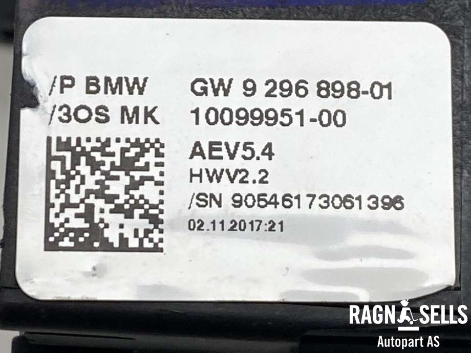 Girstang/girvelger automat til BMW 3-Serie 2012-2018 (F30/F31/F34) (F30/F31/F34) (61 31 7 950 384|)