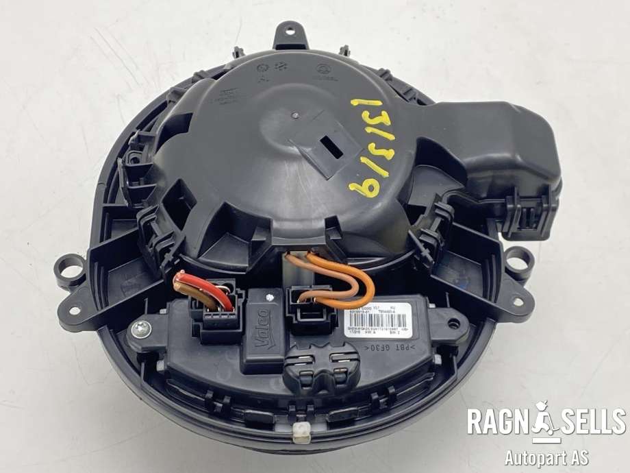 Varmeapparat motor til BMW 3-Serie 2012-2018 (F30/F31/F34) (F30/F31/F34) (VALEO|64 11 9 350 395|64 11 9 276 112|)