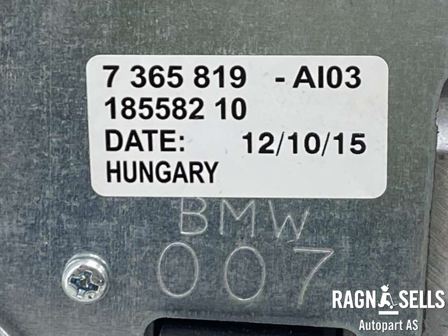 Viskermotor bakrute venstre til Mini One/Cooper 2014-->> (F54-57) (F54-57) (MITSUBA|61 62 7 365 819||185582 10)