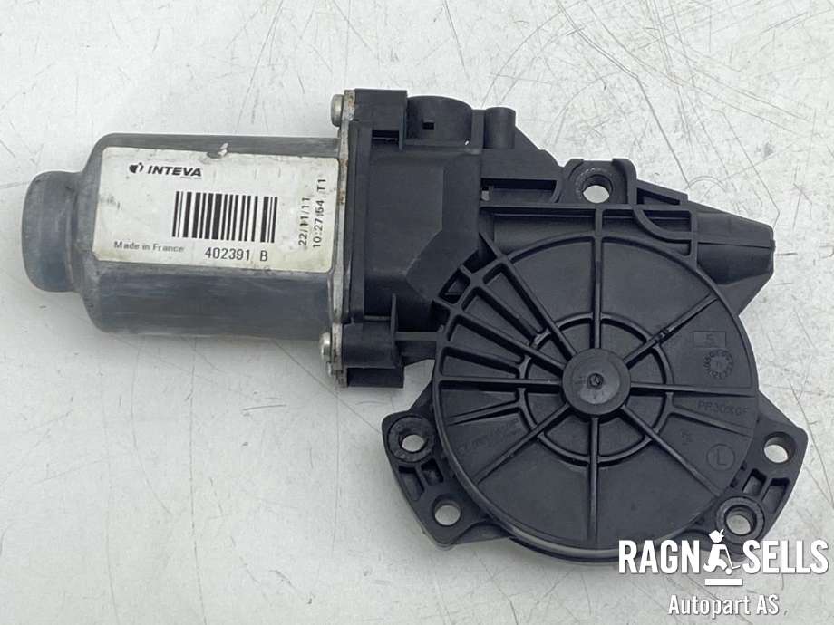 Ruteheis venstre foran til Kia Sportage, 2010-2016 (Type III)  (INTEVA|824503W000)