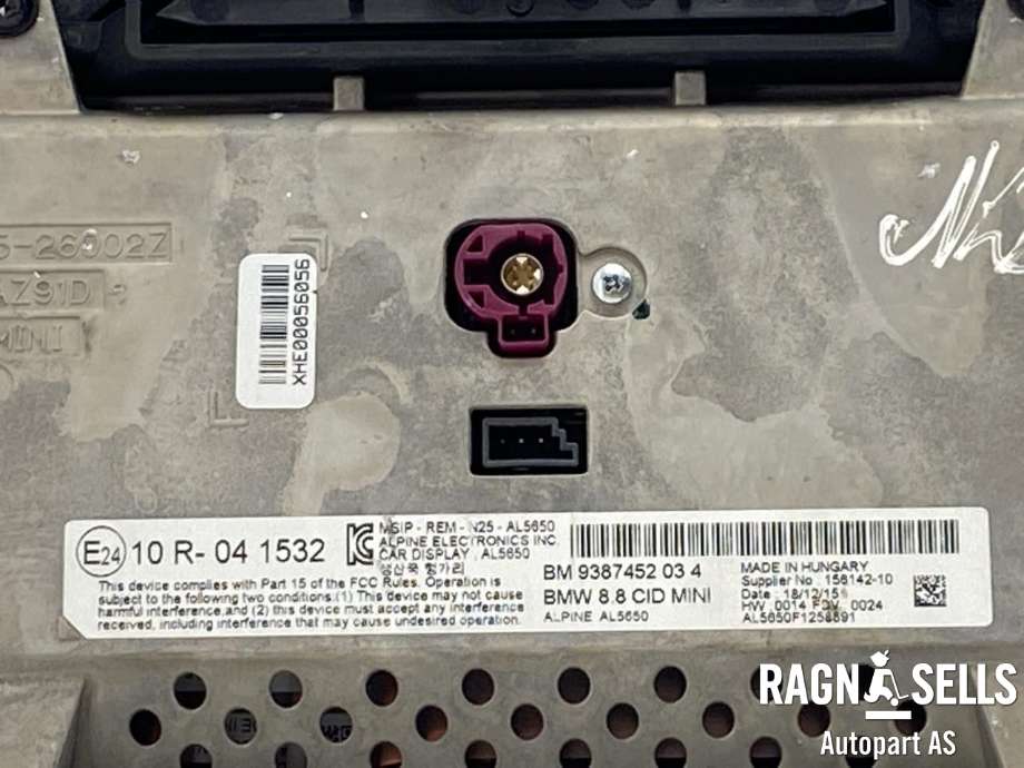 Bilstereo navigasjon til Mini One/Cooper 2014-->> (F54-57) (F54-57) (65 50 9 387 452|9387452|3720307236| 5AC 011 516-08|9354505|9 354 027| EEG055| 143695-10)