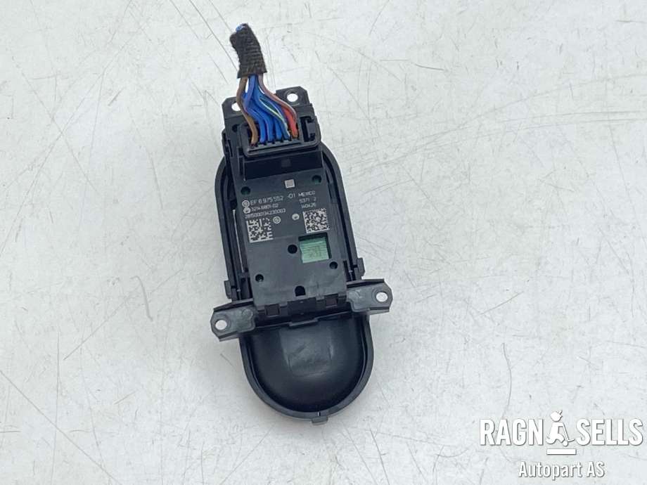 Bryter elektrisk håndbrekk/parkbrems til Mini One/Cooper 2014-->> (F54-57) (F54-57) (61 31 9 878 667|6975552|140426|32146801)
