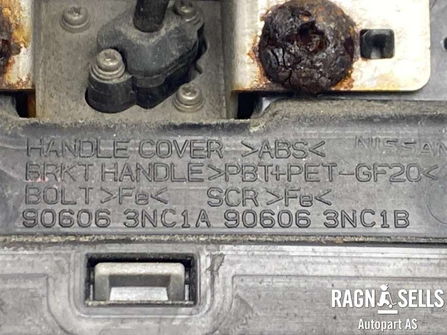 Parkeringskamera bak til Nissan Leaf 2011-2017 (Type I) (90606 3NC1A|90606 3NC1B|)
