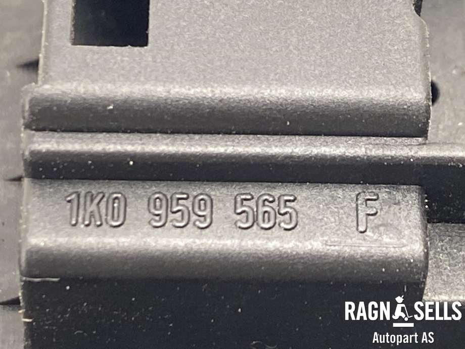 Bryter ruteheis førerdørspanel til VW Passat 2005-2010 (B6) (B6) (1K4 959 857|2965-06S|1K0 959 565 F)