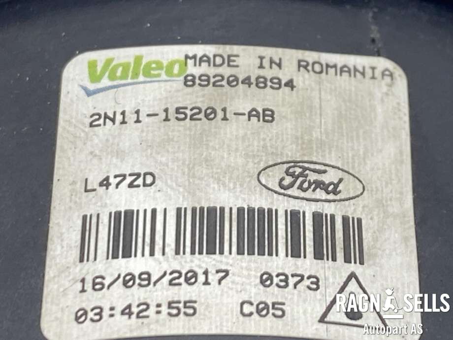 Tåkelykt venstre foran til Ford Mondeo 2014-2019 (Type V, Fase 1)  (VALEO|89210094|89204894|2N11-15201-AB)