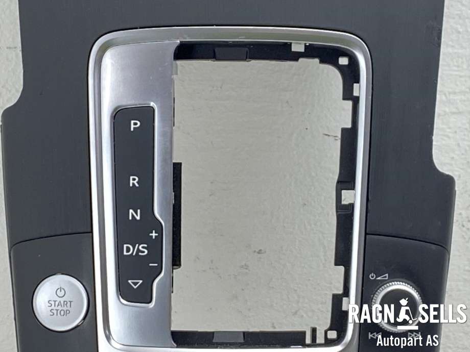 Bilstereo betjeningspanel til Audi A3 2012-2016 (Type III, Fase 1)  (ALPS|8V0 919 614 Q|8V1 713 463 A|8V1 864 261 C)