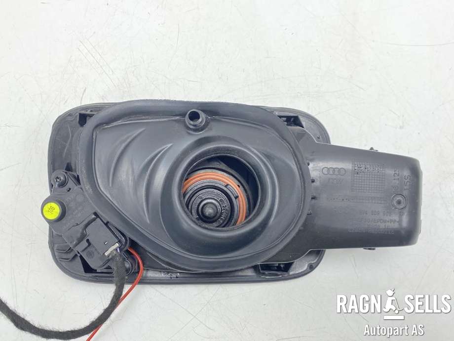 Tanklokk til Audi A3 2012-2016 (Type III, Fase 1)  (8V4 809 906|8V4 862 153 A|)