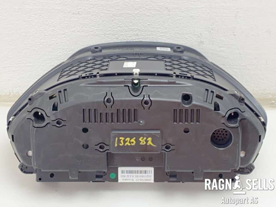 Instrumentpanel til BMW 3-Serie 2012-2018 (F30/F31/F34) (F30/F31/F34) (62 10 8 718 256|176494 11|2688745-01| 3439912| 82291899|9 232 893| 6210 IK9350137)