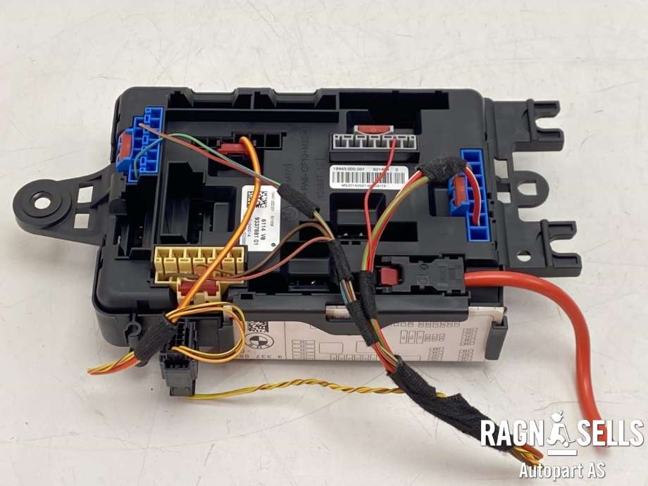 Sikringsboks til BMW 3-Serie 2012-2018 (F30/F31/F34) (F30/F31/F34) (61 14 9 224 866|9 337 881|9 337 884)