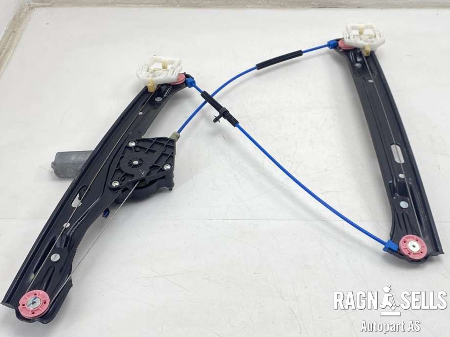 Ruteheis venstre foran til BMW 3-Serie 2012-2018 (F30/F31/F34) (F30/F31/F34) (51 33 7 281 885||13262410| 4817679-03)
