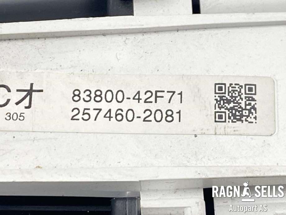Instrumentpanel til Toyota RAV4 2009-2013 (Type III, Fase 2)  (DENSO|83800-42F71|257460-2081|)