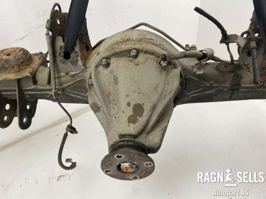 Bakaksel til Toyota Land Cruiser 100 1998-2007  (N/A|)