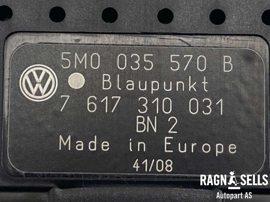 Antenne forsterker til VW Golf VI 2008-2012  (BLAUPUNKT|5M0 035 750 B|7 617 310 031|)