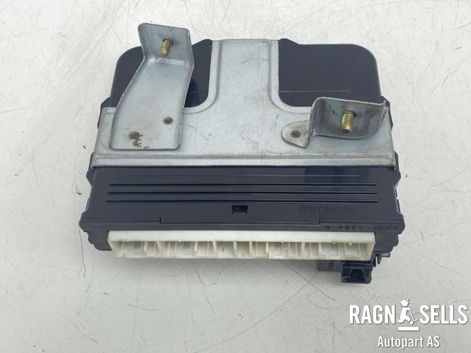 Styreenhet diverse til Toyota Land Cruiser 100 1998-2007 (8954050430|11581113480|)