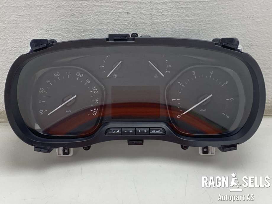 Instrumentpanel til Toyota Proace, 2016-->> (Type II)  (98 311 687 80 00)