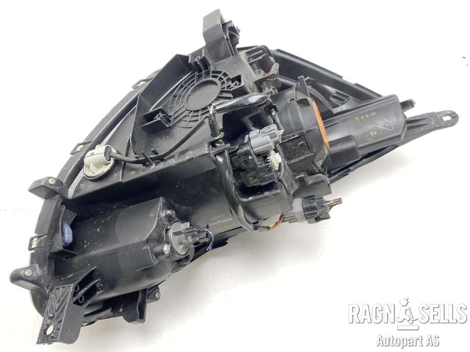 Frontlykt venstre xenon til Mitsubishi Space Star 2013-->> (Type II)  (8301C959|)