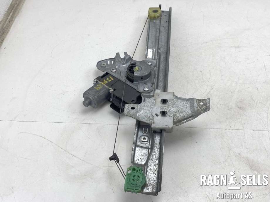 Ruteheis venstre foran til Peugeot 308 2011-2013 (Type I, Fase 2)  (BOSCH|96 572 476 80|0 130 822 368|96598270 80)