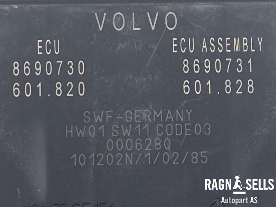 Styreenhet parkering til Volvo XC90 2002-2006 (Type I, Fase 1)  (N/A|8690731|8690730)