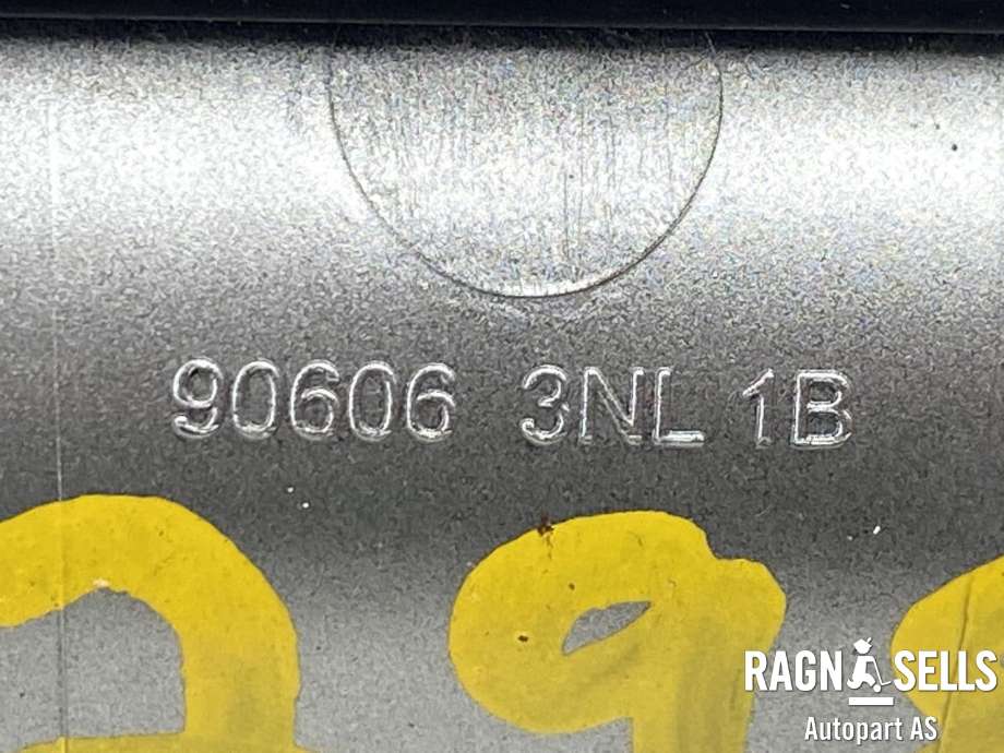 Parkeringskamera bak til Nissan Leaf 2011-2017 (Type I)  (MAIER|90606 3NL 1B|5394|)