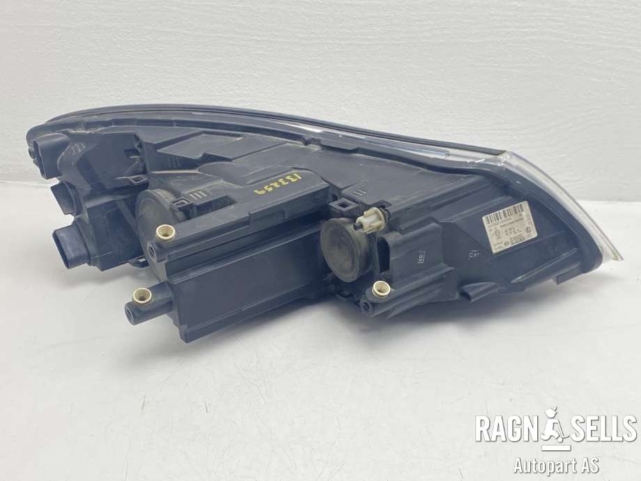 Frontlykt venstre halogen til Škoda Octavia 2009-2013 (Type II, Fase 2)  (HELLA|1Z1 941 017 S|)