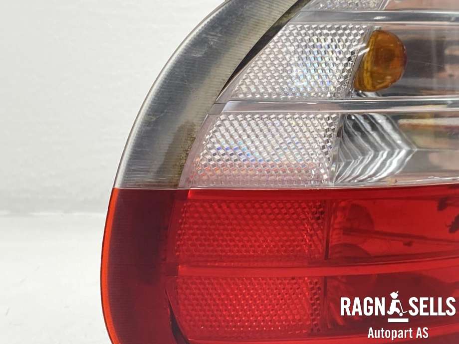 Baklykt venstre ytre til Hyundai H-1 2006-2008 (Type I, Fase 2) (924014A610|)