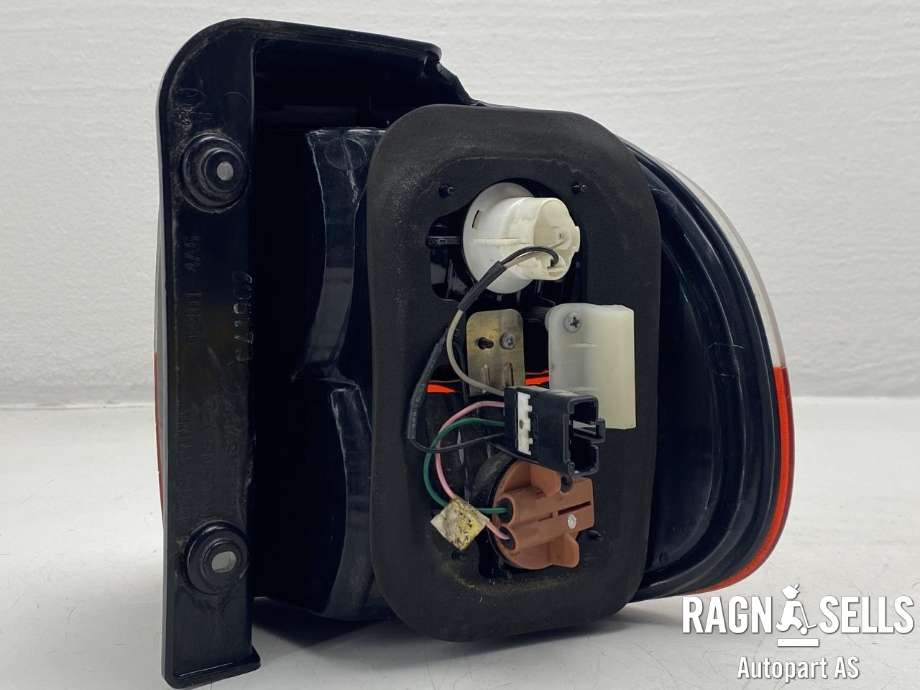 Baklykt venstre ytre til Hyundai H-1 2006-2008 (Type I, Fase 2) (924014A610|)