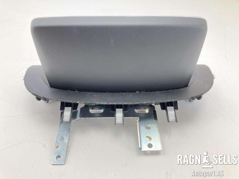 Bilstereo navigasjon skjerm til Mazda 3 2013-2016 (Type III, Fase 1)  (JMZBM642811141942|VPDMYF14E800AE|)