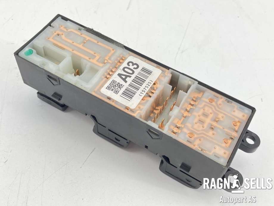 Bryter ruteheis førerdørspanel til Subaru Outback 2009-2014 (Type IV)  (83071AJ030|)
