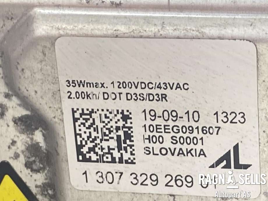 Frontlykt venstre xenon til Volvo C30 2010-2012 (Fase 2)  (32206154|)