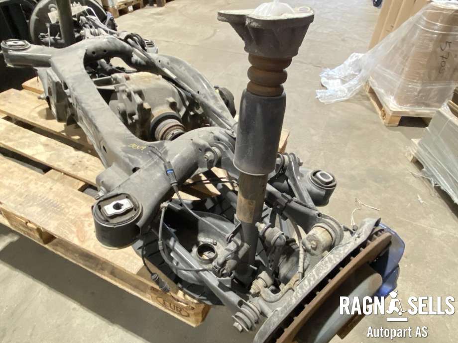 Bakstilling til BMW 3-Serie 2012-2018 (F30/F31/F34) (F30/F31/F34) (33 31 6 792 506|33 10 7 544 874|37 12 6 874 522|33 32 6 792 523|33 32 6 792 524)