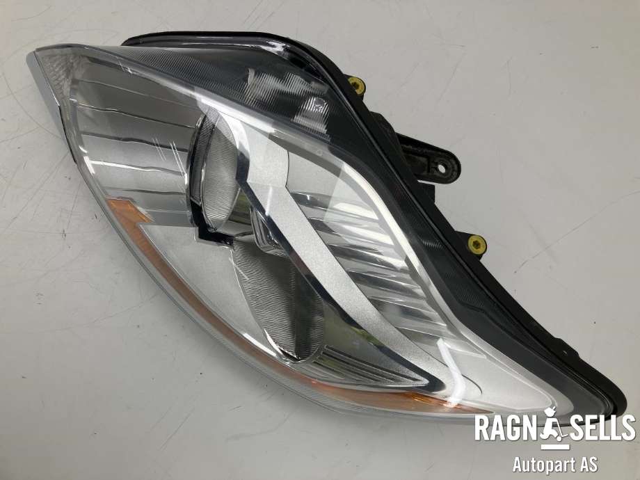 Frontlykt venstre halogen til Ford Kuga 2008-2012 (Type I)  (8V41-13W030-AG|8V41-13W030-AE|1717364)