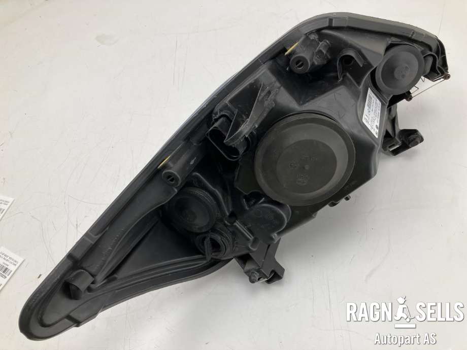 Frontlykt venstre halogen til Ford Kuga 2008-2012 (Type I)  (8V41-13W030-AG|8V41-13W030-AE|1717364)