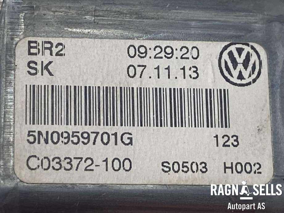 Ruteheis, kun motor, venstre foran til VW Tiguan 2011-2016 (Type I, Fase 2)  (5N0959701G|3C0959793C|0130822467)