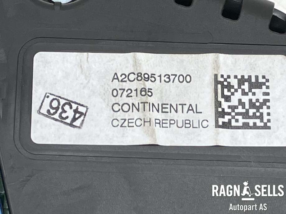 Instrumentpanel til Škoda Rapid 2012-2019  (5JA920840D|)