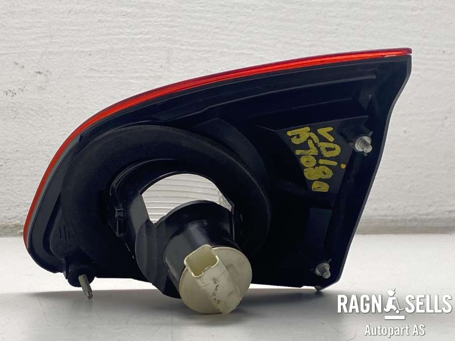 Baklykt venstre indre til Nissan Qashqai 2007-2010 (Type I, Fase 1)  (8907163|26555JD800|)